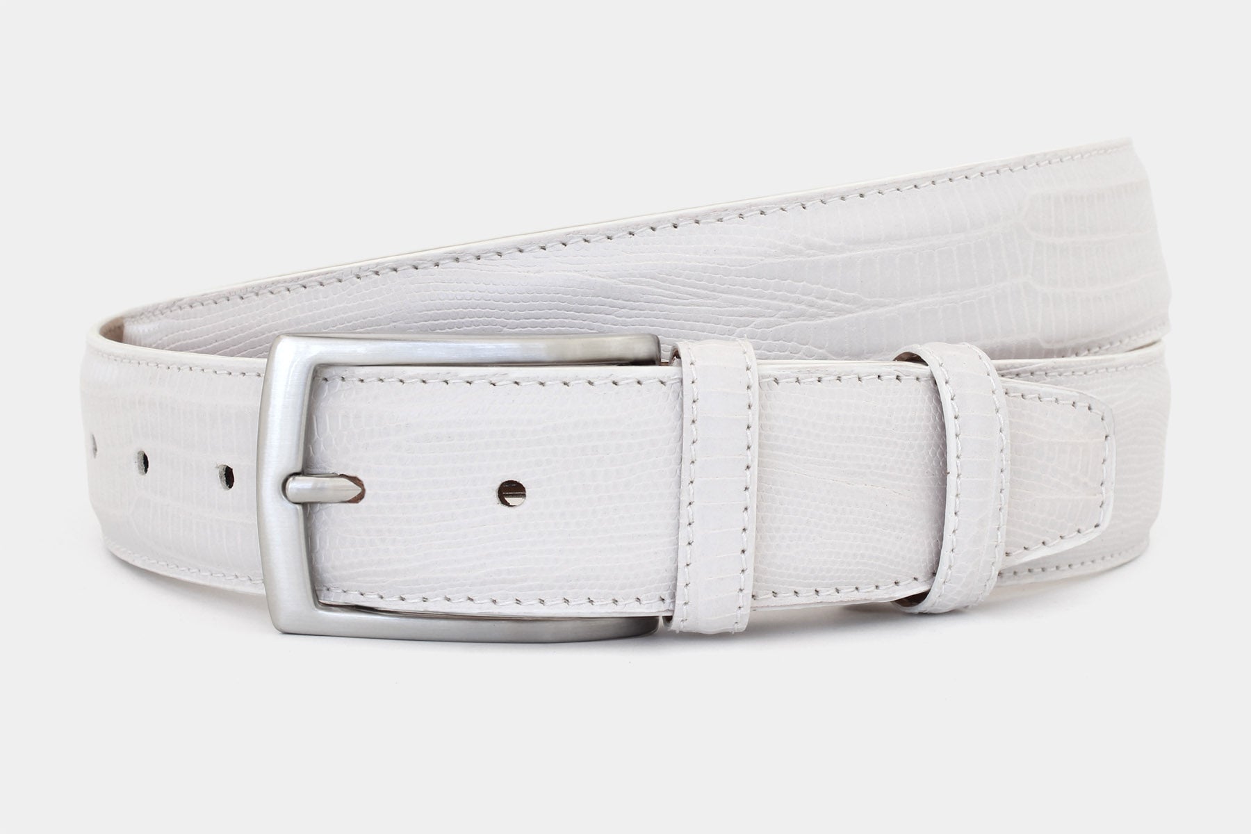 1504 White – Snake