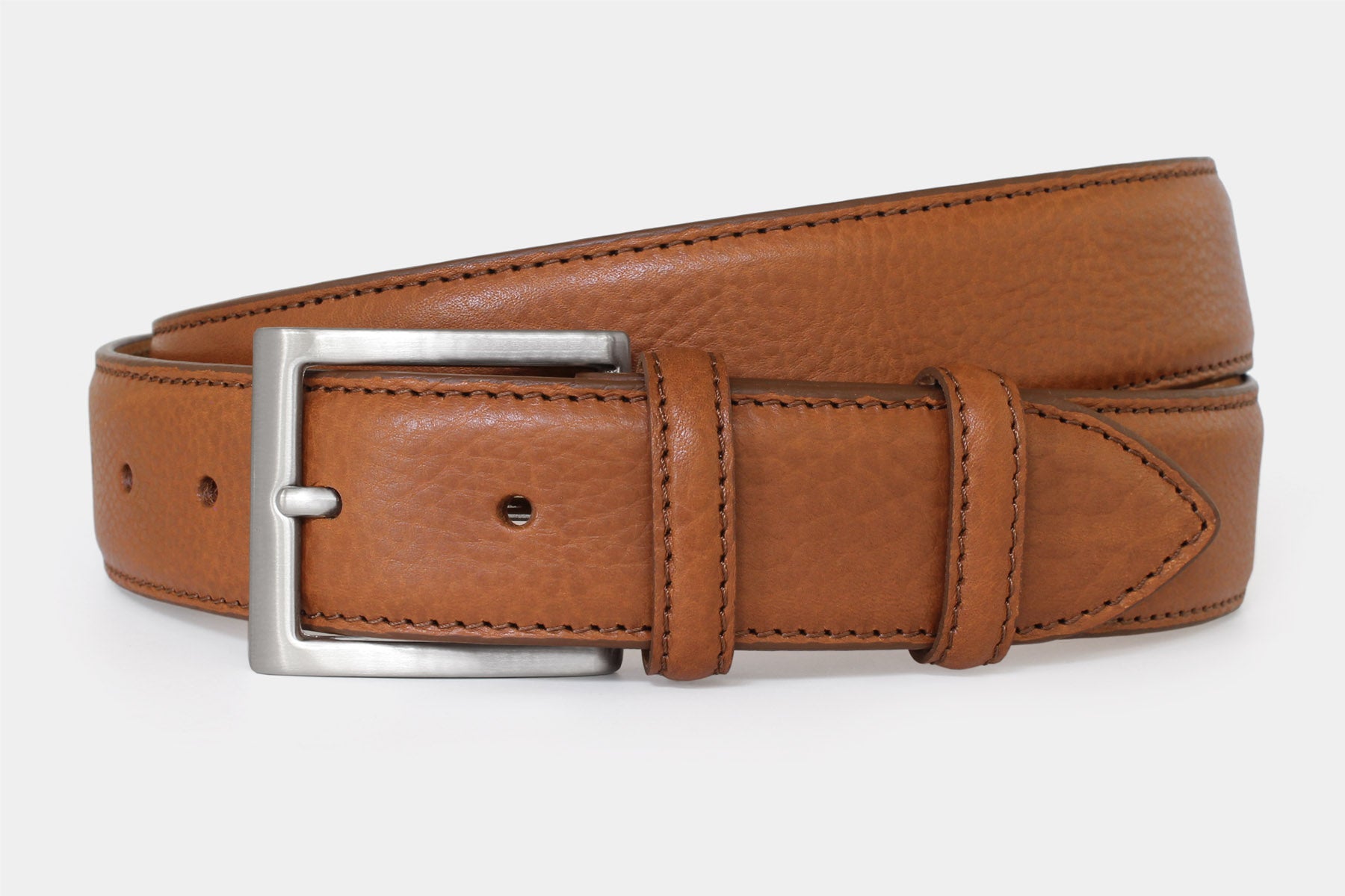 Men’s tan grained vegetable-tanned Italian leather belt, handmade in Italy with silver buckle. 