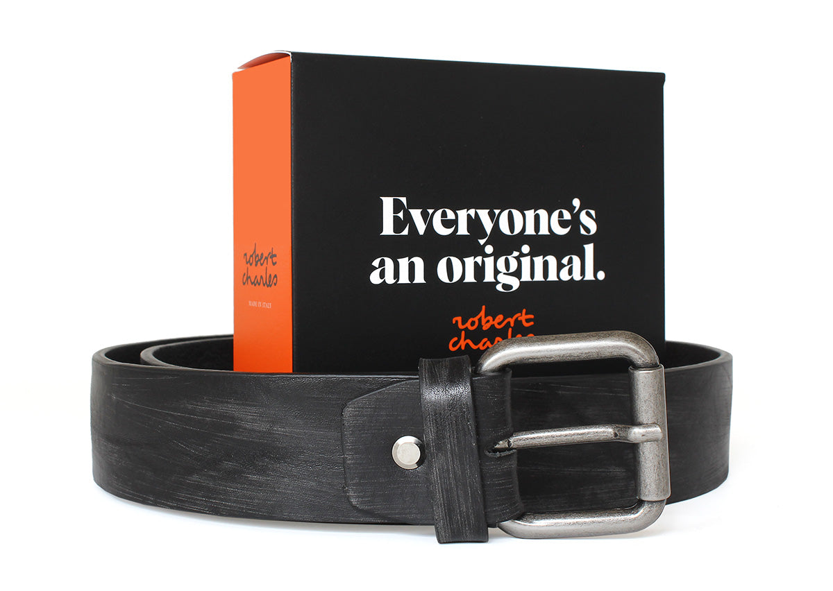 Handmade solid hide Italian leather jeans belt with roller buckle, displayed with Robert Charles gift box 